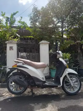 Jual Cepat Motor Piaggio Liberty 100 AT Tahun 2012