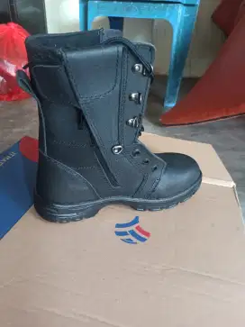 Sepatu PDL scurity