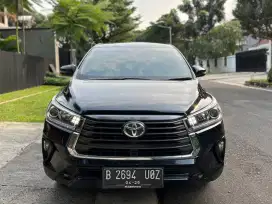 Kijang innova 2.0 V AT 2021 Hitam