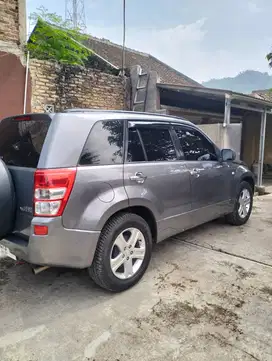 Suzuki Grand vitara 2007 JLX M/T 2.0 CC