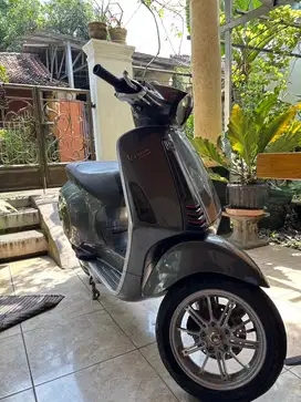 Jual Vespa Sprint 150 Iget 2016