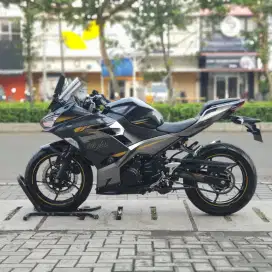 KAWASAKI NEW NINJA 250 ABS MDP KEYLESS 2022 KM 16K AJA PAJAK PANJANG