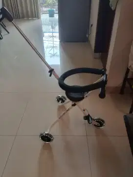 Ezzy Stroller Roda 3