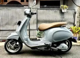 Vespa Primavera 150 I-Get ABS - Glossy Light Grey 2022