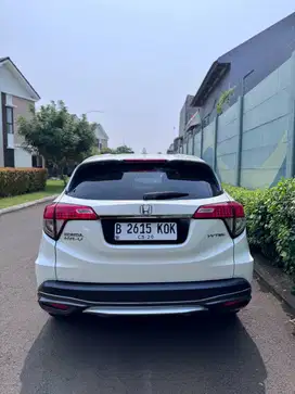 HONDA HR-V SE Mugen 2019 White Putih Ganteng Kondisi 90% Mulus