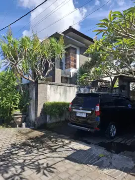 Rumah Sekar Jepun Gatsu Timur Denpasar Bali