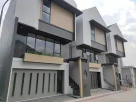 Dijual For Sale Rumah Baru Minimalis di Setra Duta, Bandung