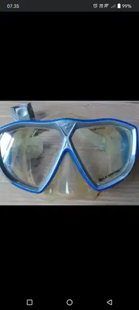 Kacamata sonrkling