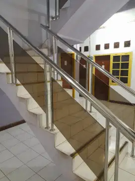 Untuk yg niat kerja serius, Art serabutan.