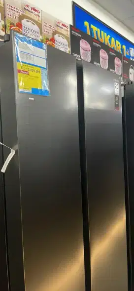 Segampang Itu Dapat Cicilan Bunga 0%
Samsung Kulkas Side by Side