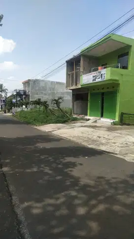 RUKO 2 LANTAI BERLOKASI STRATEGIS POROS JALAN LANG-LANG DIJUAL MURAH