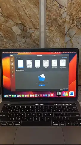 Macbook pro 2017 Touchbar 8/256 min garis 1