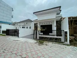 RUMAH DALAM CLUSTER DI JALAN KALIURANG,DEKAT BIAS, NGAGLIK. SLEMAN