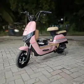 SEPEDAH LISTRIK EXOTIC STINGER 3.5 TERBARU OBRAL HARGA PABRIK!