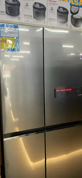 Segampang Itu Dapat Cicilan Bunga 0%
Panasonic Kulkas Side by side gre