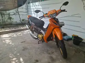 Yamaha F1ZR fullcluth tahun 2002