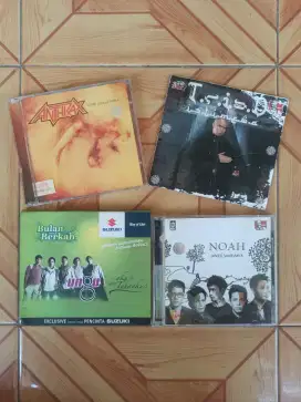 Kaset Pita CD DVD Lawas Lama