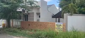 Rumah posisi hoek Komp. Daun Village