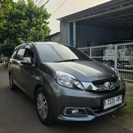 Mobilio E CVT Prestige AT