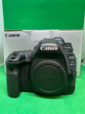 Kamera Canon 5D Mark iv Body only fullset box