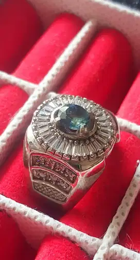 Batu Permata Natural Bi-Colour Sapphire