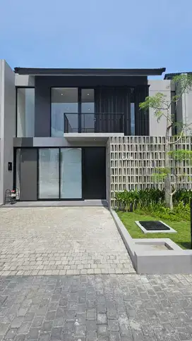 EMA331 Dijual Rumah Baru Mewah Strategis Murah di Central Park Juanda