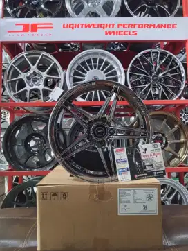 Velg jf ssr r17 5x114 lbr8 et35