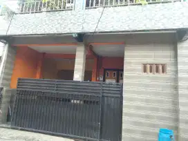 Dijual cepat rumah dua lantai
