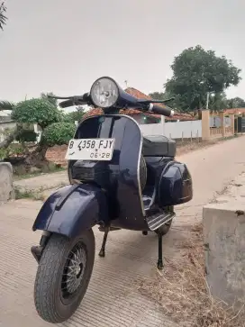 Vespa strada 87