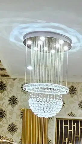 LAMPU KRISTAL HIAS GANTUNG