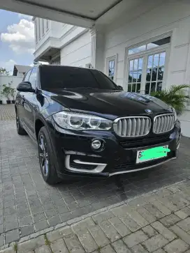 Bmw X5 2017 AT 3000 CC Hitam