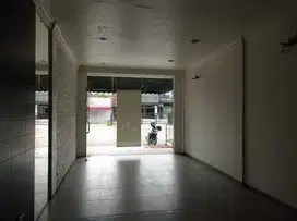 Ruko Kemang Raya Strategis