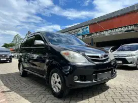 TOYOTA AVANZA G 1.3 AT MATIC 2011 HITAM