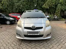 DP 10 JUTA  ANGSURAN 2,9  YARIS S LIMITED AT 2010 KEYLESS