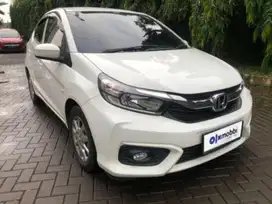 [OLX Mobbi] DP 5% !! Honda Brio Satya Hitam 1.2 E MT 2020 KOY