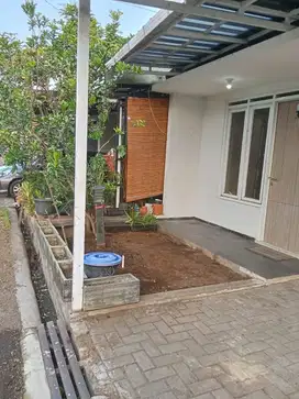 RUMAH SIAP HUNI DEKAT KAMPUS STT TELKOM DI CLUSTER CIGANITRI BANDUNG