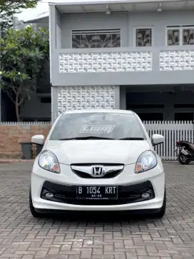 Honda Brio Ckd  E AT 2015
Pajak Panjang