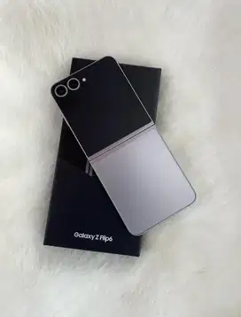 Samsung Z Flip 6 Silver Shadow 12/256gb mulus fullset Garansi aktif
