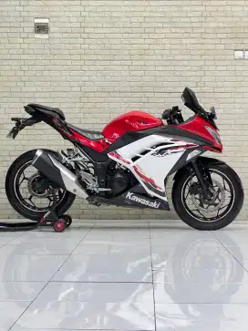 Perfect Condition!!Kawasaki Ninja 250 SE ABS 2012 Warna Bagus-Mustika