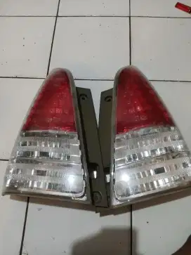 Stoplamp inova 2010 sepasang