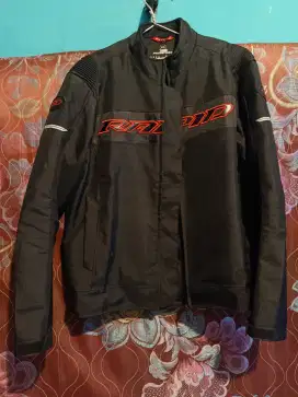 Jaket motor rapid venom