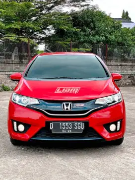 Honda JAZZ RS AT 2015
km89rb
Matic