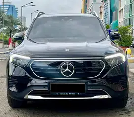 Mercedes Benz Mercy EQB250 EQB 250 2023 Antik Low KM Murah Bekas Ev