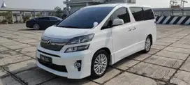 Toyota Vellfire 2015 Bensin