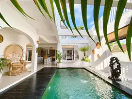 Villa Gunung Athena Dekat Seminyak Bali