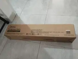 Midea Vacum Cleaner 2 in Pink