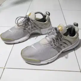 Sepatu Nike Air Presto size 42.5 (27)