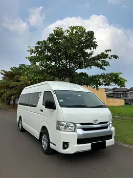 Km 50rb!! HIACE COMMUTER 2022 BERKUALITASS