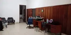Dijual Rumah Usaha Strategis Jalan Biliton Surabaya Pusat