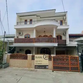 Rumah Semi Furnished Koja